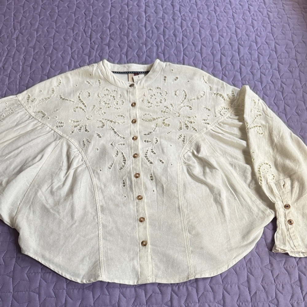 Anthropologie Cream Eyelet Button-Front Boho Blouse XS NWT